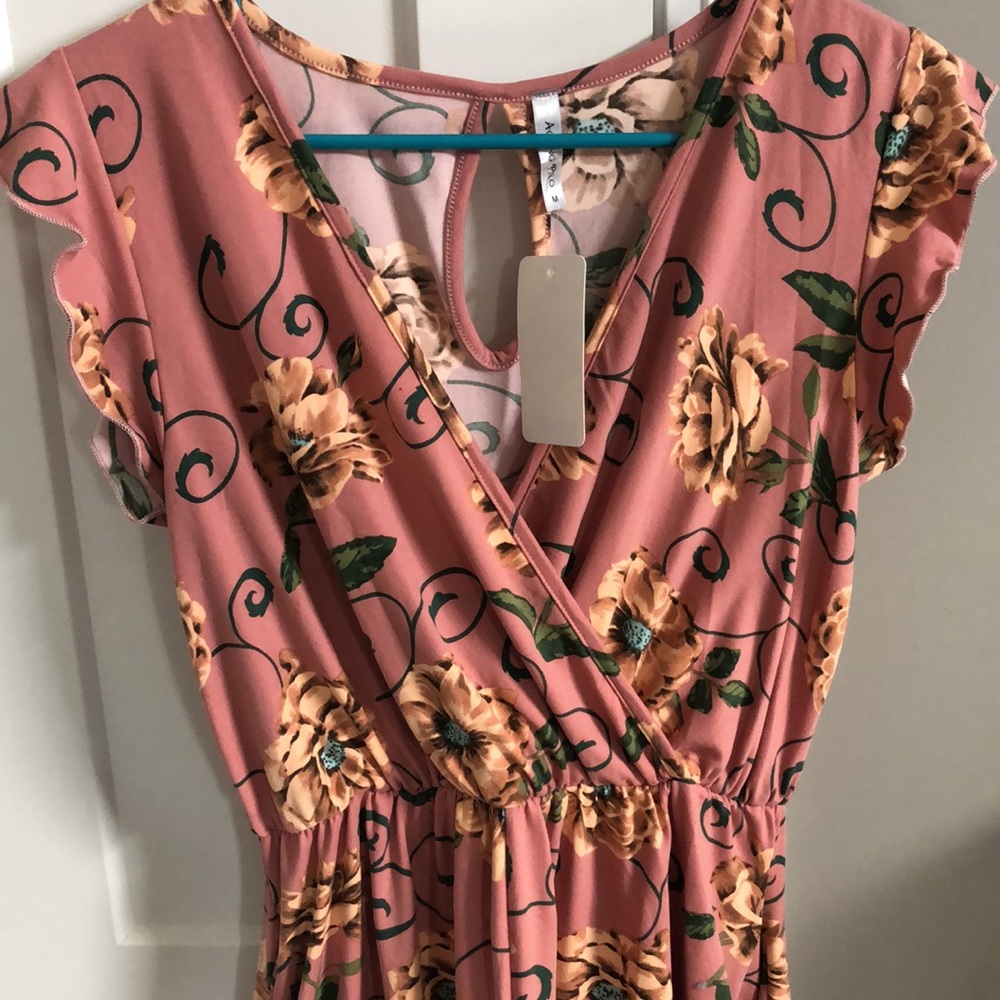 Pink romper - Picture 3 of 3